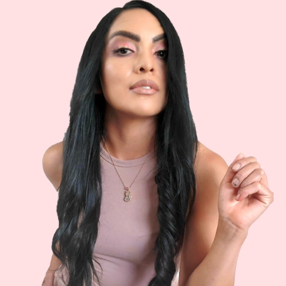 Meet your Posher, Yuliana
